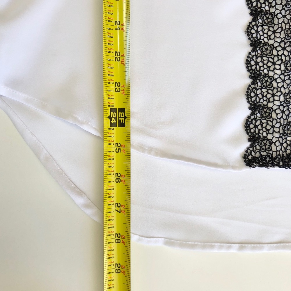 Mishca Bell Sleeve Black Filigree White Blouse - Picture 7 of 12